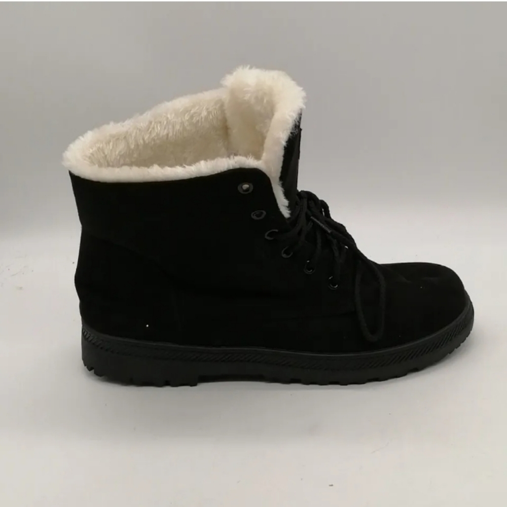 Merence Womens Lace Up Ankle Boots Black Faux Suede Faux Fur Lining EUR 41 NWOT - Picture 2 of 5